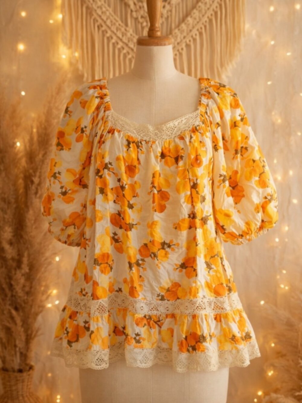 Nicole Miller Artelier Linen-Blend Citrus Print Top Shirt L Cottagecore Novelty